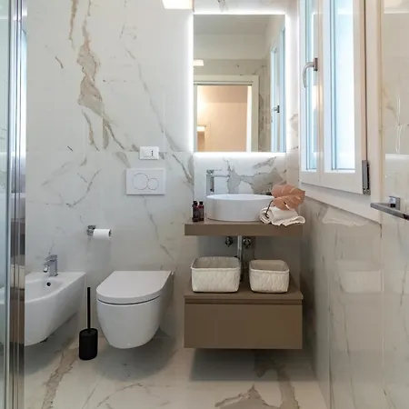 Essenza Salvia Luxury * Pescara