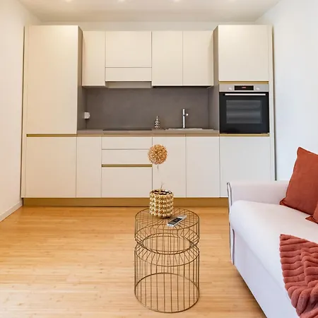 Essenza Salvia Luxury