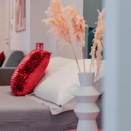 Essenza Salvia Luxury Apartament *