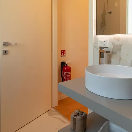 Essenza Salvia Luxury