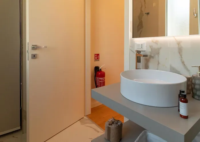 Essenza Salvia Luxury